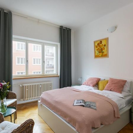Homey Flat In Vinohrady By Prague Days Exterior photo